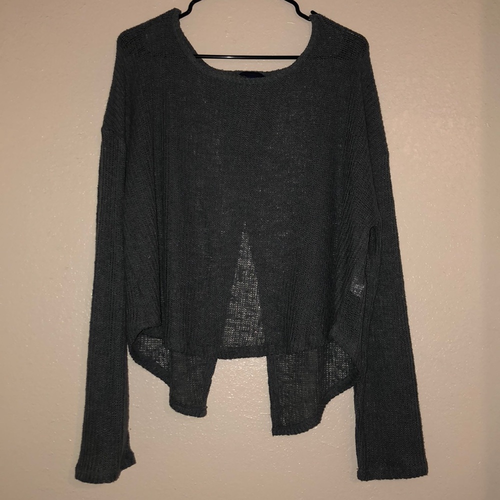 Thin long sleeve top